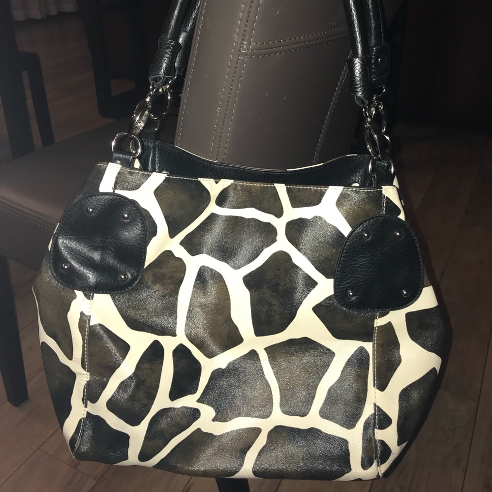 Giraffe print bag